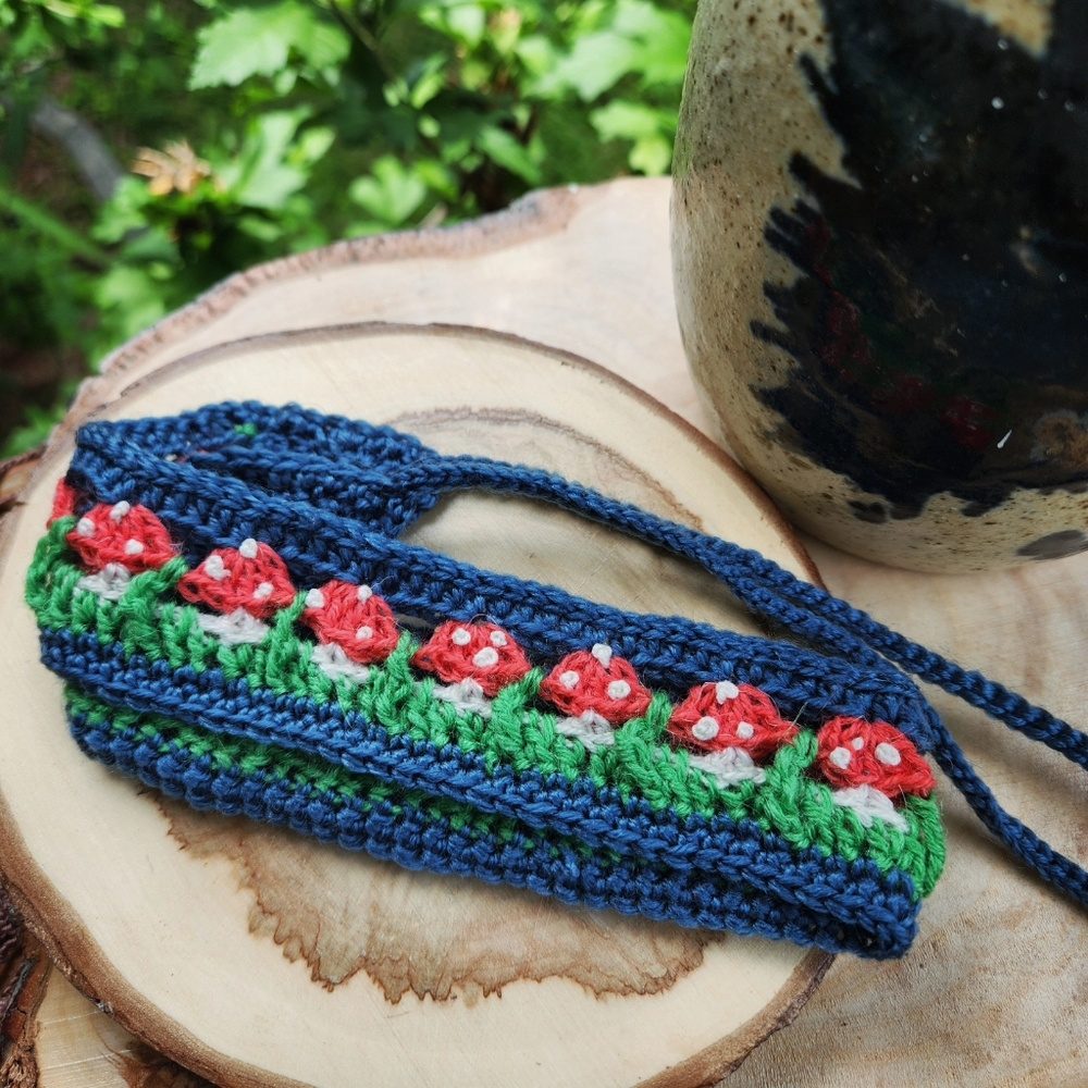 Crochet Mushroom tie up headband - Picture 3 of 5